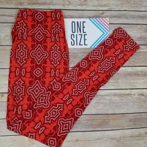 Lularoe Valentine’s Leggings Cupid OS